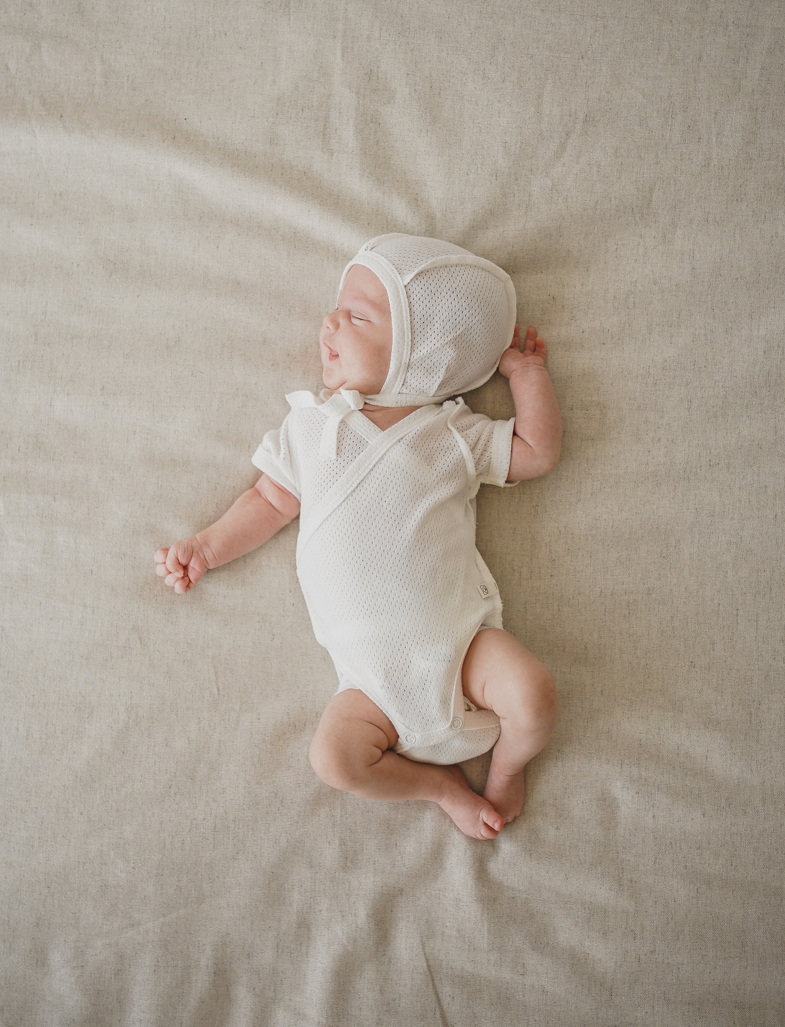 Боди-кимоно с коротким рукавом BUNGLY "Молоко" из ажурного хлопка 0+ 2