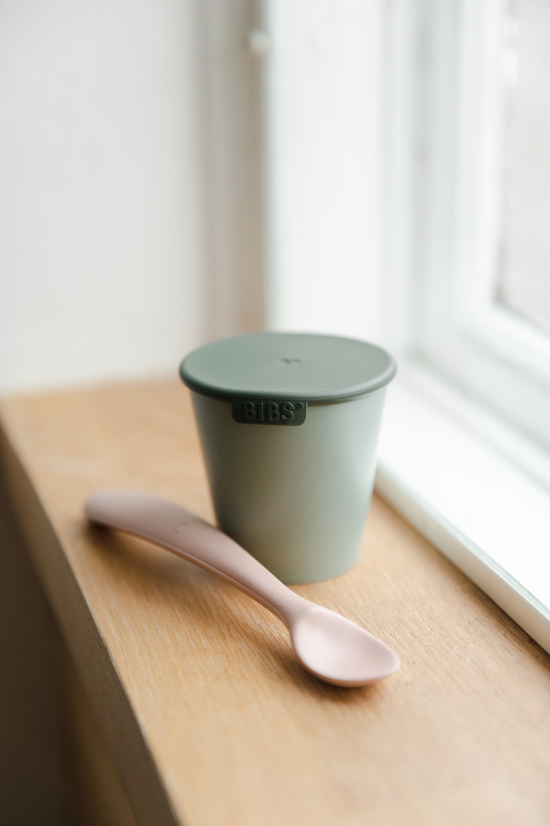 BIBS_SS23_Mealtime_60 (3) Набор стаканов с крышкой BIBS Cup Set, 2 шт. 3