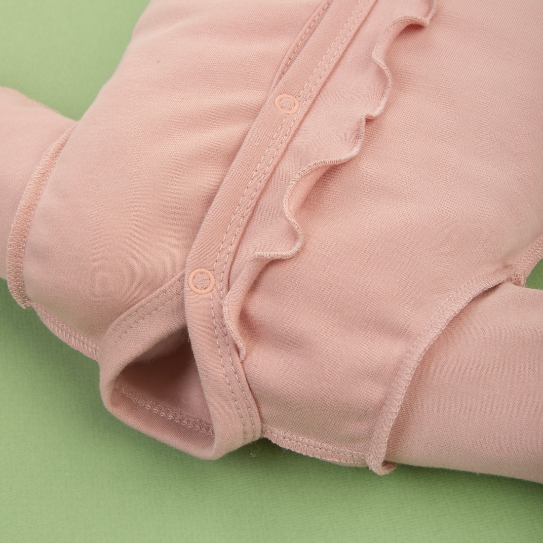 6658314303_optsite9d3c8896-2e05-11ef-86ee-ec96a57492ea Комбинезон слип Швейная Династия "Любимые ромашки" с рюшей 4