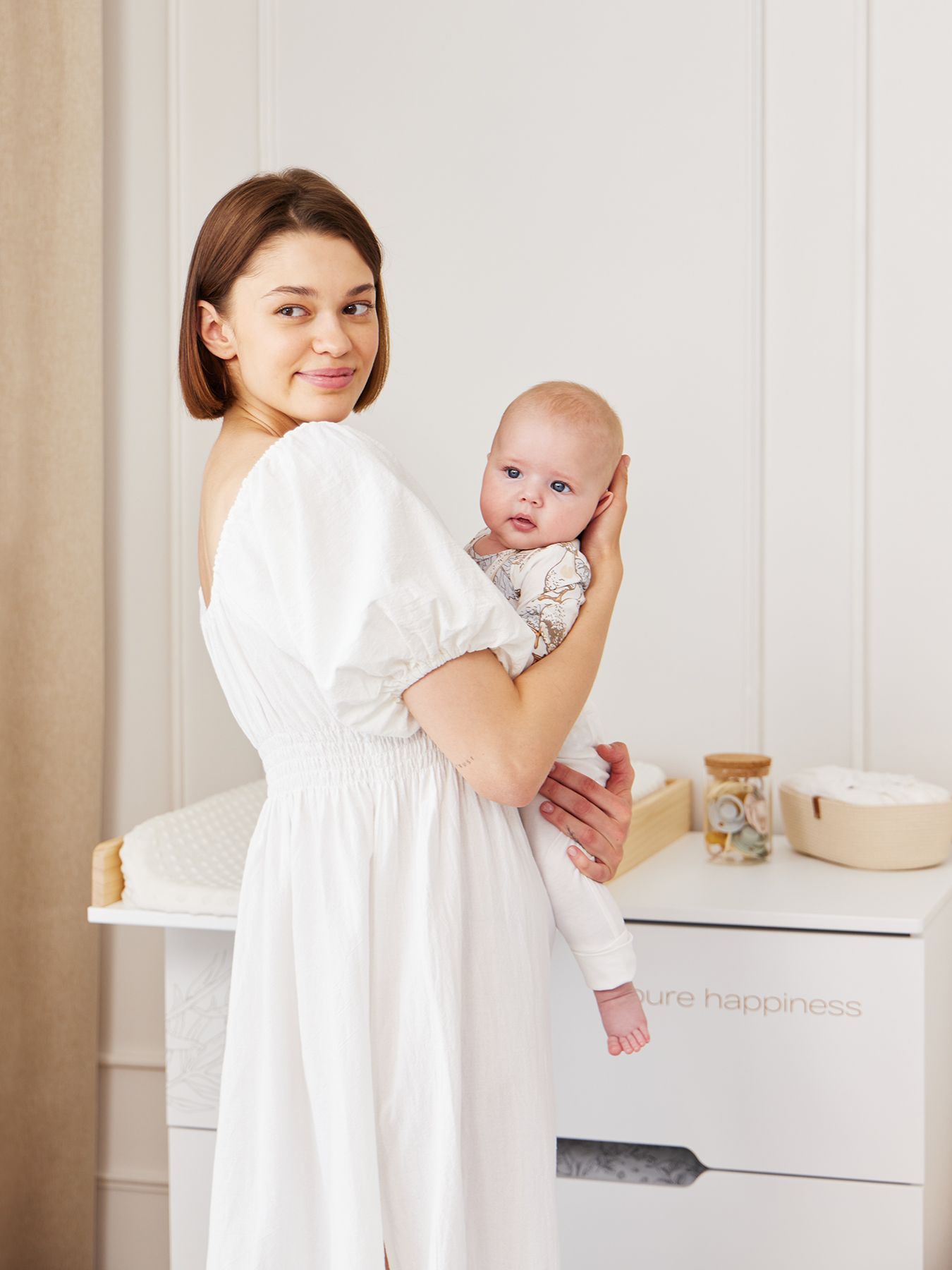 104335 Комод Happy Baby FIOKI 4