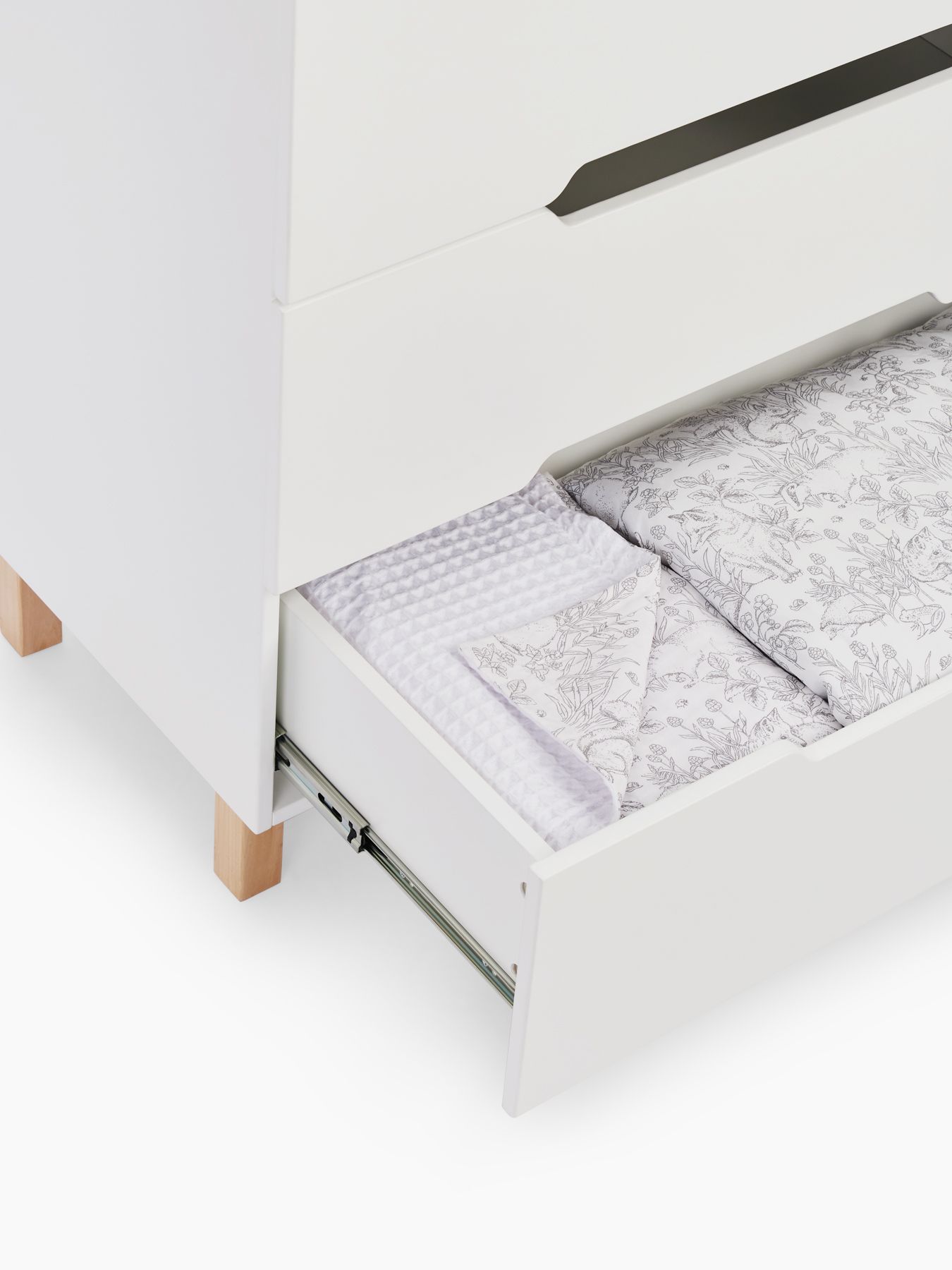 91037_white_13 Комод Happy Baby Fioki V2 14