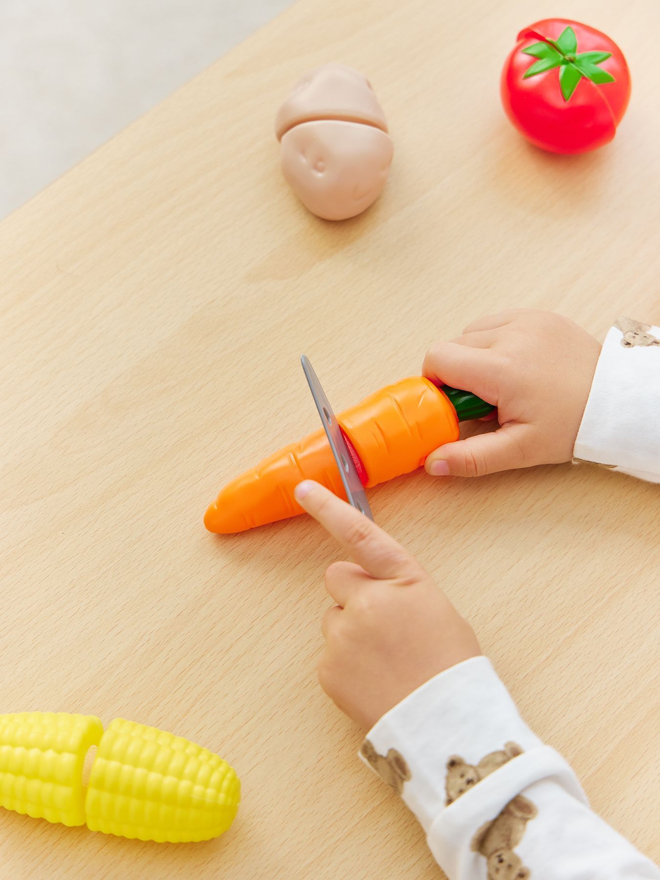 igrushki_imdzh_2362558 Игрушка овощи Happy Baby HAPPY VEGEBOX 6