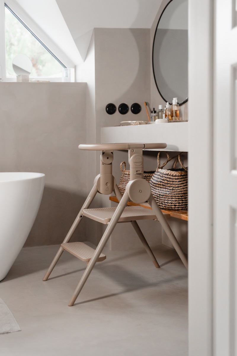 29374_jC3E Стул-трансформер для кормления Anex OZY 42