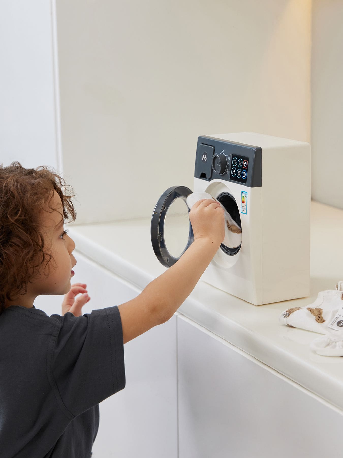 Игрушечная стиральная машина Happy baby SPIN TIME 9 стиральная машинка