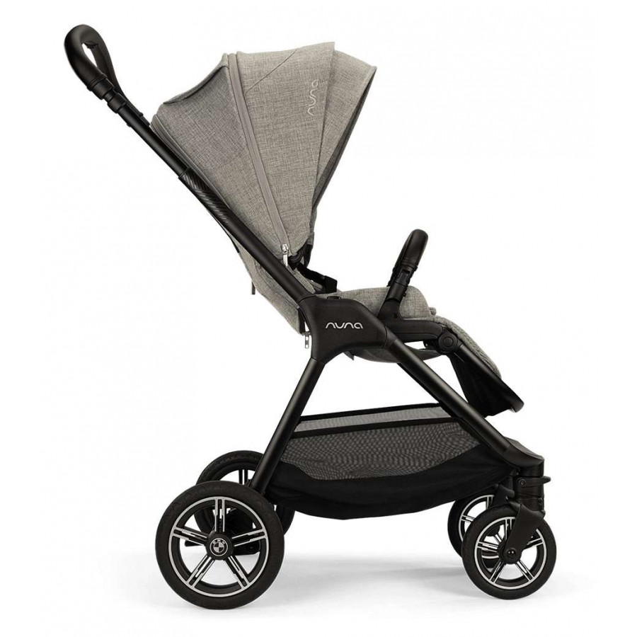 Коляска прогулочная Nuna TRIV NEXT BMW