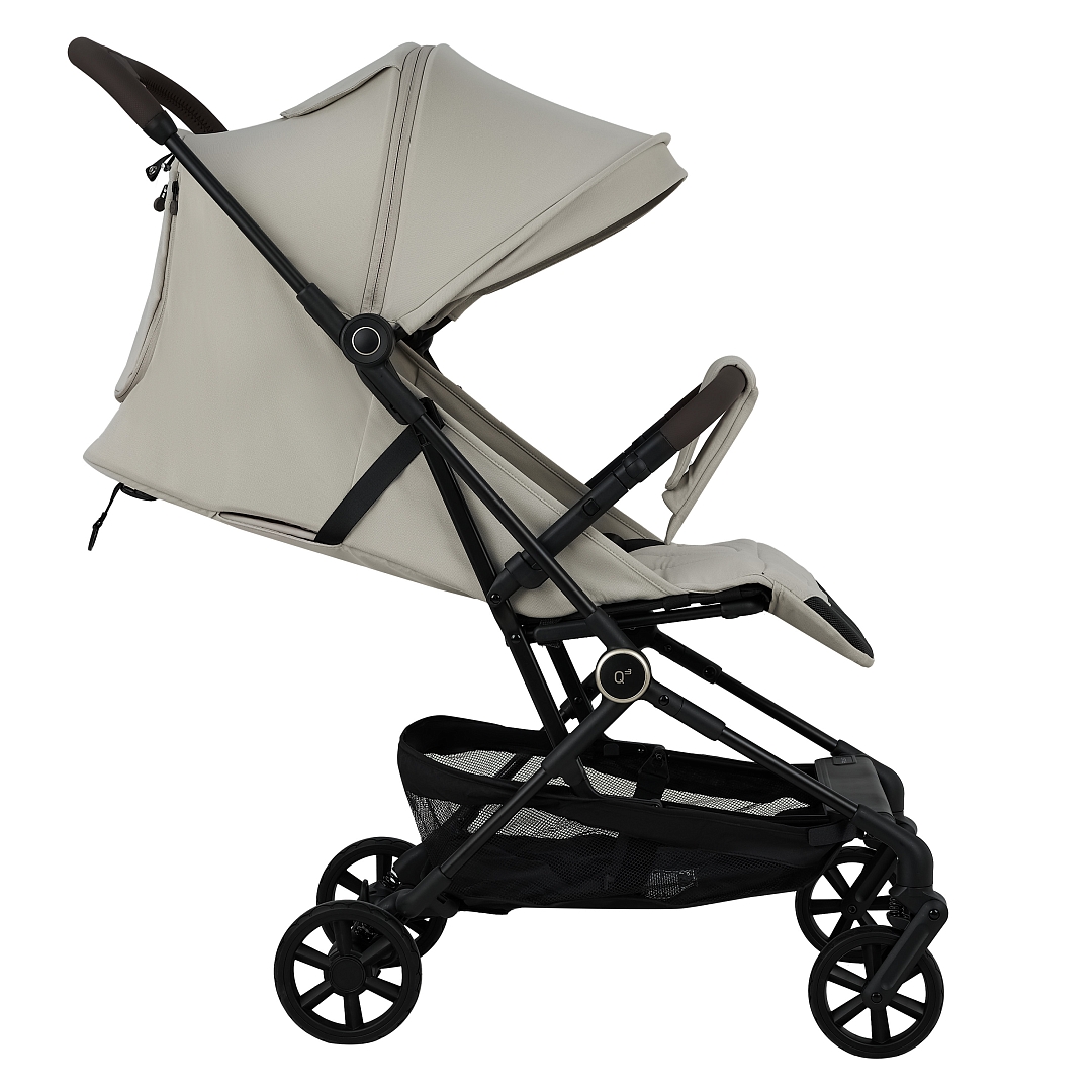 Коляска прогулочная Pituso Q3